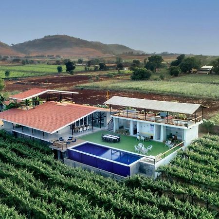 Saffronstays Onellaa, Nashik - Infinity Pool Villa Surrounded By A Vineyard Экстерьер фото