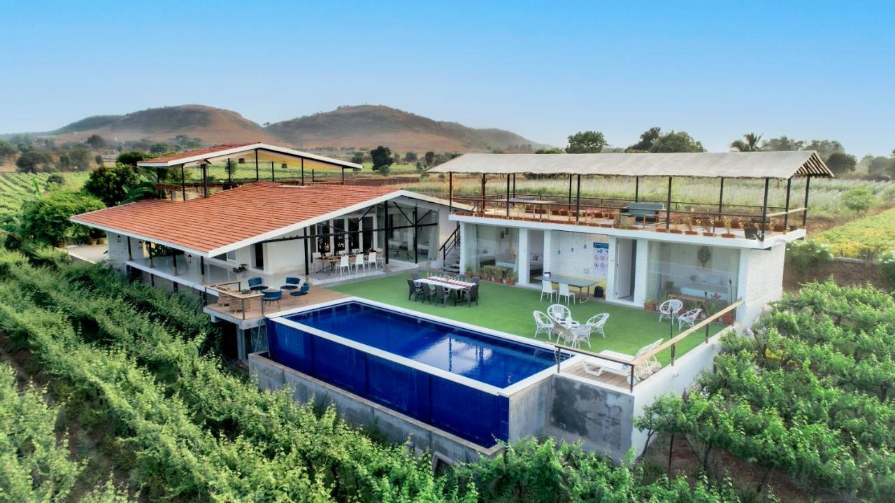 Saffronstays Onellaa, Nashik - Infinity Pool Villa Surrounded By A Vineyard Экстерьер фото